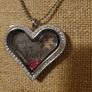 NEW Origami Owl heart locket and chain
